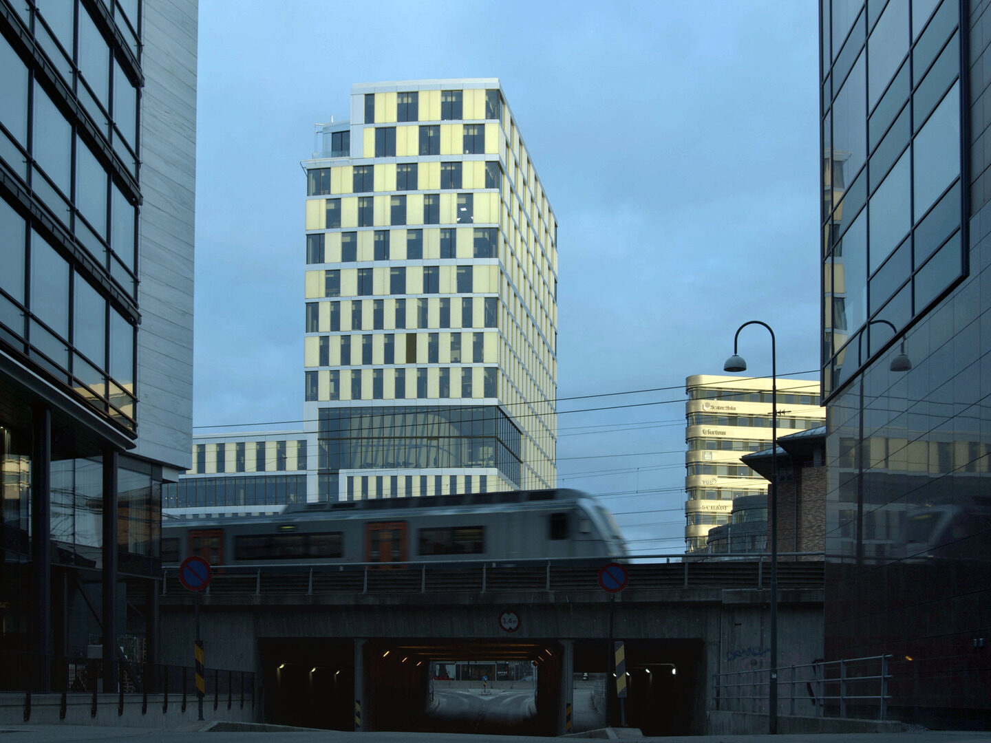 orklahouse_2-aspect-ratio-4-3